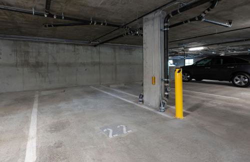 Bright Top Floor-Elevator-Walk Downtown-Laundry - Foto 53