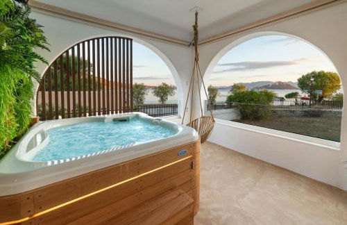 Faidon's Luxury House with jacuzzi by AegianKazarte - Foto 2