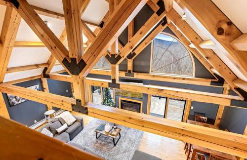 3 Mi to SR! Sleeps 25, Spacious, Hot Tub, Arcade! - Foto 11