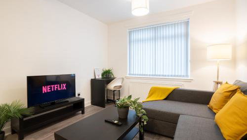 2 Bedroom Apartment-Free Parking-by Holiday Homes - Foto 3