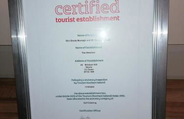 The Beeches - Foto 3