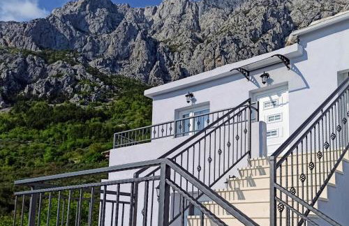 Villa TOP HILL with Private Pool - Foto 27