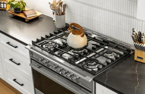 The Benton Hot Tub Theater 5 Mins to Denver - Foto 76