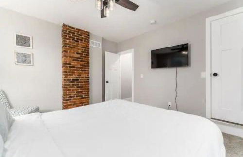 2 homes side by side downtown with fenced yard and hot tub - Foto 5