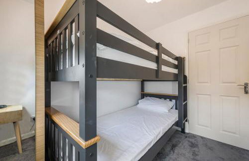 Stylish 4 Bed Trentham Retreat with Pool Table - Foto 5