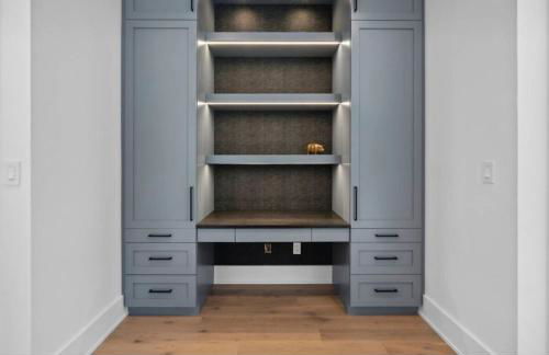 East Hamptons Modern 8 Bedroom New Construction - Foto 8