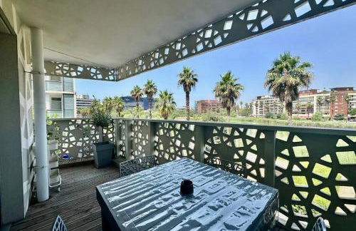 The Jacques Coeur- Vue climatisation et parking ! - Photo 1