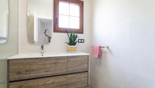 Casa en la playa con piscinas A - Foto 2