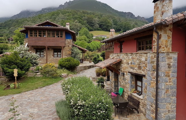 Alojamientos Rurales Valle de Bueida - Photo 3