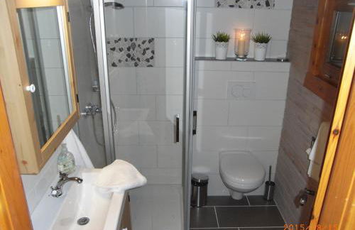 Grimm`s Waldhäuschen - Foto 12