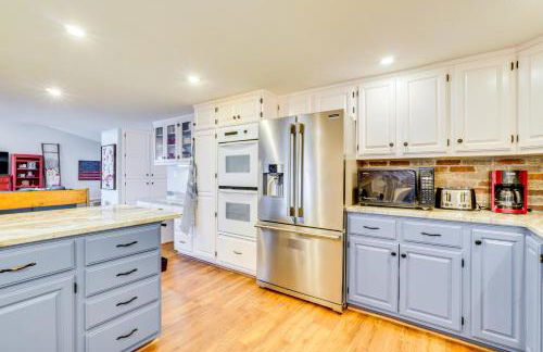 Lakefront Home with Private Dock in Grove - Foto 10