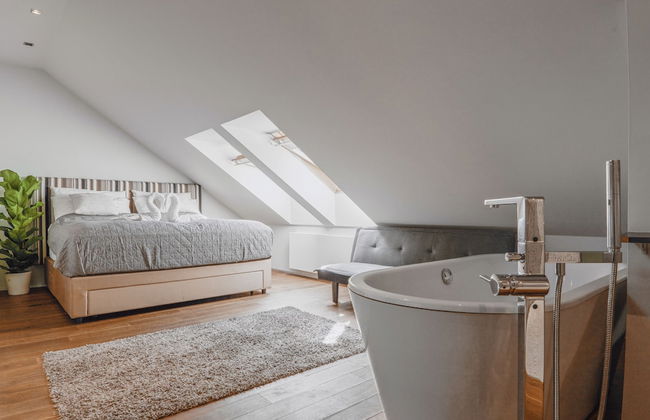 Luxury Apartment in Centre - Photo 1