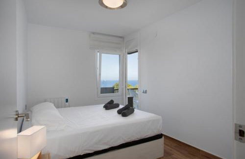 Apartament gran amb vistes al mar, piscina i pàrquing - Foto 12