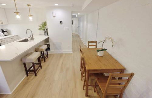 Parkside Living - Steps from Lincoln and Stanton Park - Foto 5