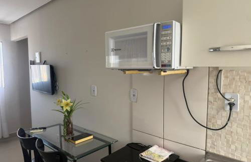 Kitnet310 centro, linda vista janela,tv smart, ar - Foto 15