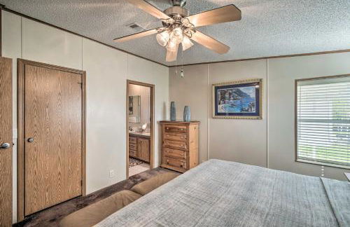 Sunny Waterfront Welaka Home with Private Dock! - Foto 14