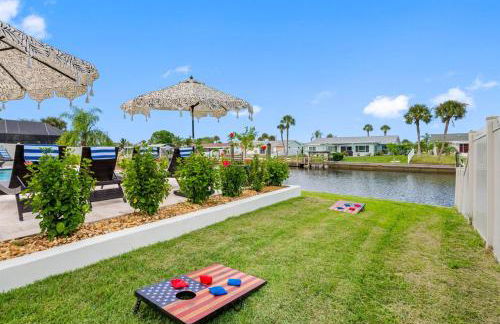 Brand New Saltwater Pool! - Waterfront Canal - Luxury Home - Foto 66