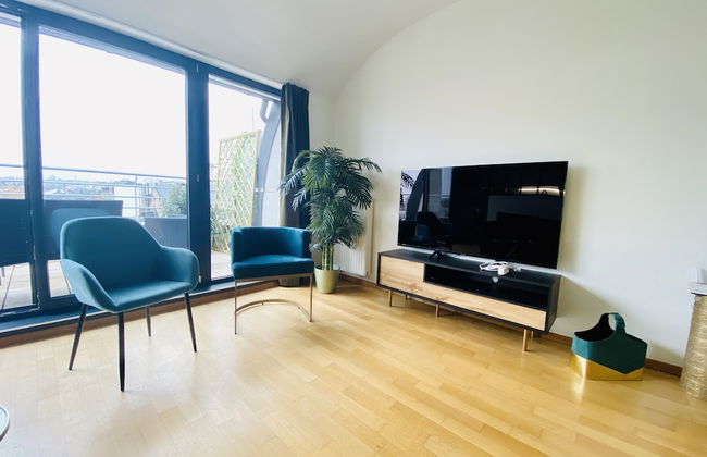 Large Retro Chic Flat 100m2 in City Center - Parking - Foto 17