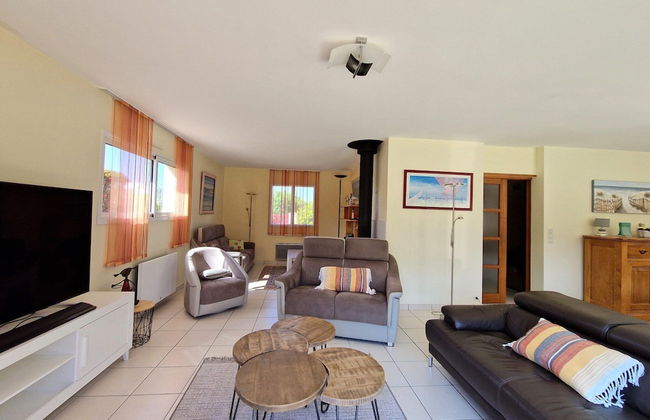 Holiday Villa With Pool in Sarzeau - Foto 9