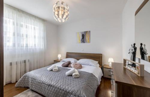 Three Lions Apartment - Photo 16