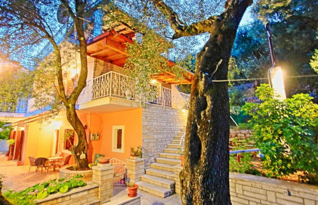 Villa Alexandros in Nisaki - Photo 15