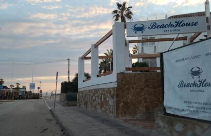 Costa Blanca Bungalow Lago jardin frente piscina 4 personas #PRP001 by Stay Orihuela Costa - Foto 40