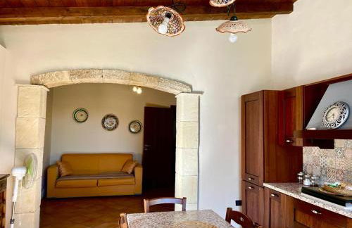 Strelitzia's house with heated pool , private garden and private parking & wi-fi - Foto 30