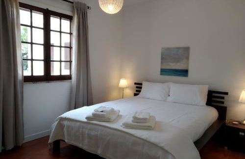 First-Line Oceanfront House in Moledo - Foto 12