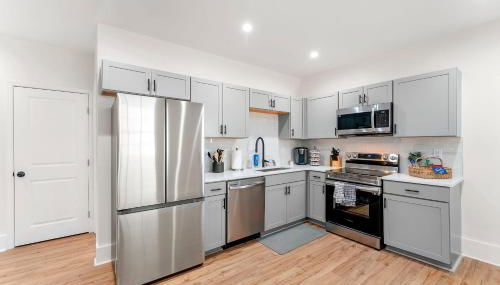 Peaceful & Modern Historic Norcross Home - Foto 5