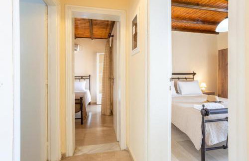 Villa Elia Large Private Pool Walk to Beach Sea Views A C Wifi Car Not Required - 1978 - Photo 34