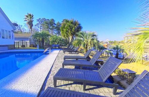 Paradise on Ocean Waterway Huge 5000 sq ft w Private Pool, Boat Dock, Grand Piano, Game Tables, BBQ, 1 acre Yard, Crib, Sleeps 34 - Foto 42