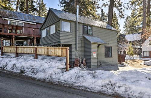 Walk to Lake Tahoe Cozy Zephyr Cove Cabin! - Foto 30