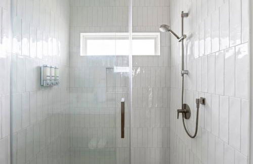 Palms & Pelicans - Photo 31