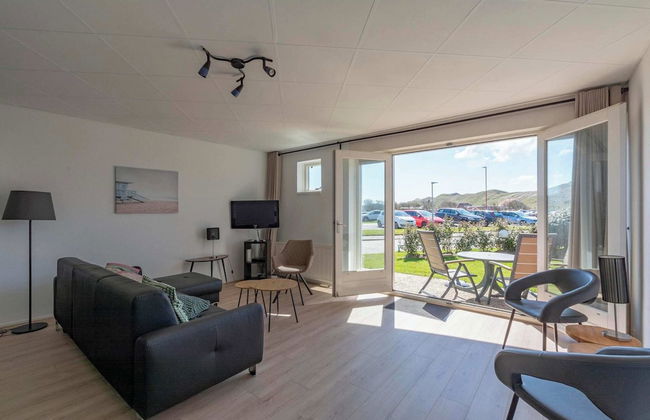 Beachside Escape w/ Terrace - Foto 1