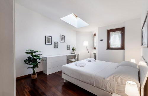 StayEasy Sesia5 - 4 Bedrooms Penthouse, 2 baths - Foto 3