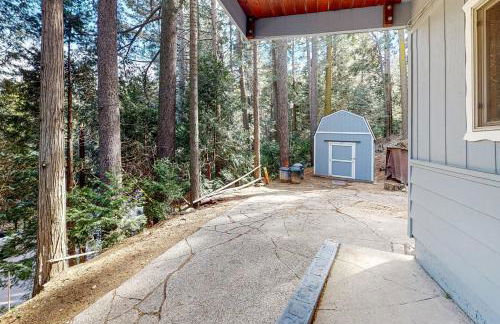 Idyllic Cabin in the Woods Cozy Crestline Retreat - Foto 19