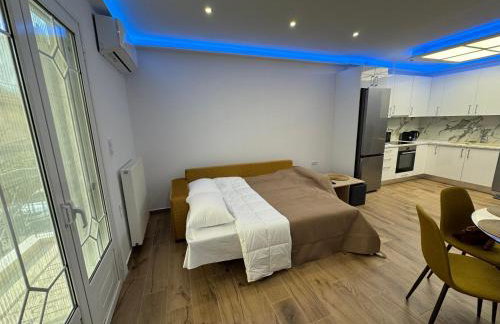 Modern Athens Suite - 160m from Metro - 3min Piraeus Port - 6 Guests - Foto 12