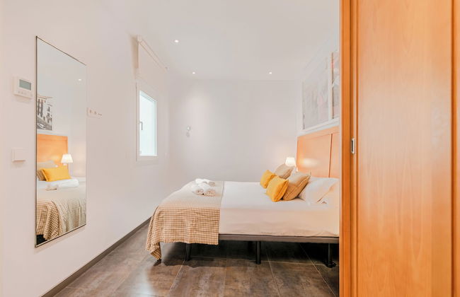 Stay U-nique Apartments Eslava - Photo 17