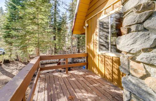 Near Slopes, Donner Lake and Trails! Woodsy Retreat - Foto 24