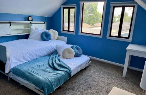 Historic Home with Farm Fresh Eggs in Denver - Foto 19