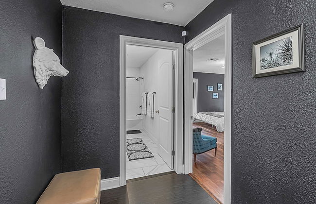 The Mod Poppy Large Home 10 Minutes From it all - Foto 56