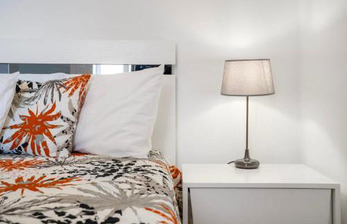 Brand new private modern apartment with Patio and Sea View - Photo 43