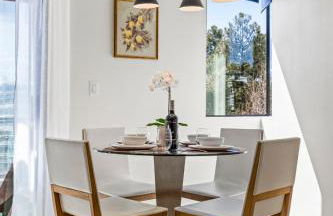 Quiet family getaway - 2 kings, pet friendly - Photo 6