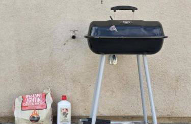 Entire Private Home with 5 Bedrooms 3 Bathrooms, 3000 sqft, Gated Yard, Garage, Nice View, Available Now - Foto 41