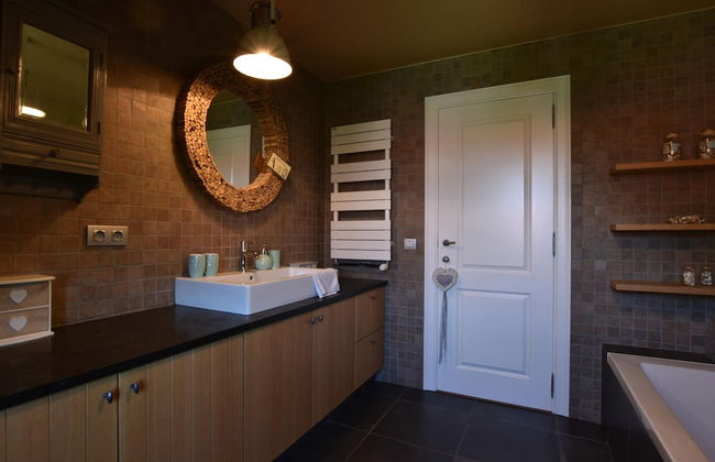 Tasteful Mansion in Lichtervelde with Hot Tub - Foto 19