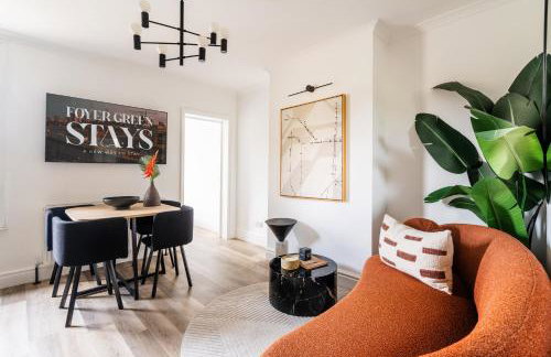 Newly Designed, 2br Apt, 5min from Northwood London Tube Station, NATO HQ, Ideal for Wembley, Warner Studio, Contractors - Foto 4