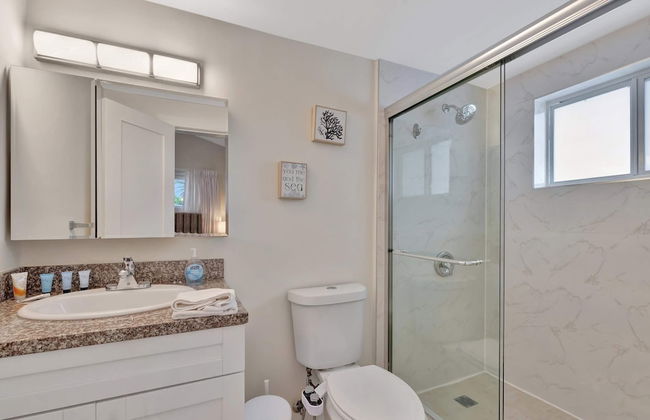 Waterfront Oasis w/ Enclosed Pool! - Foto 20