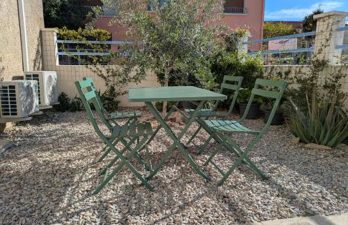 Charmant studio Vias village - Photo 3