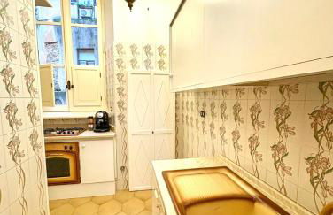 Pantheon Luxury Jacuzzi Apartment - Photo 26