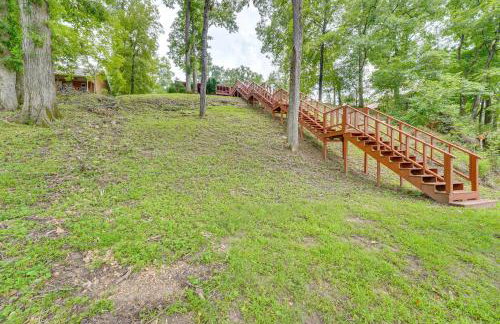 Flippin Home with Fire Pit Walk to White River! - Foto 26